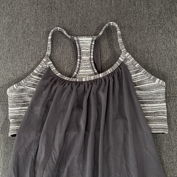 NWOT Lululemon Athletica Tank - Picture 5 of 10